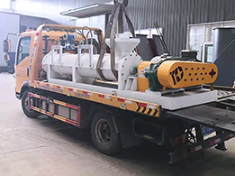 時產(chǎn)1噸炭黑造粒機(jī)克服萬難